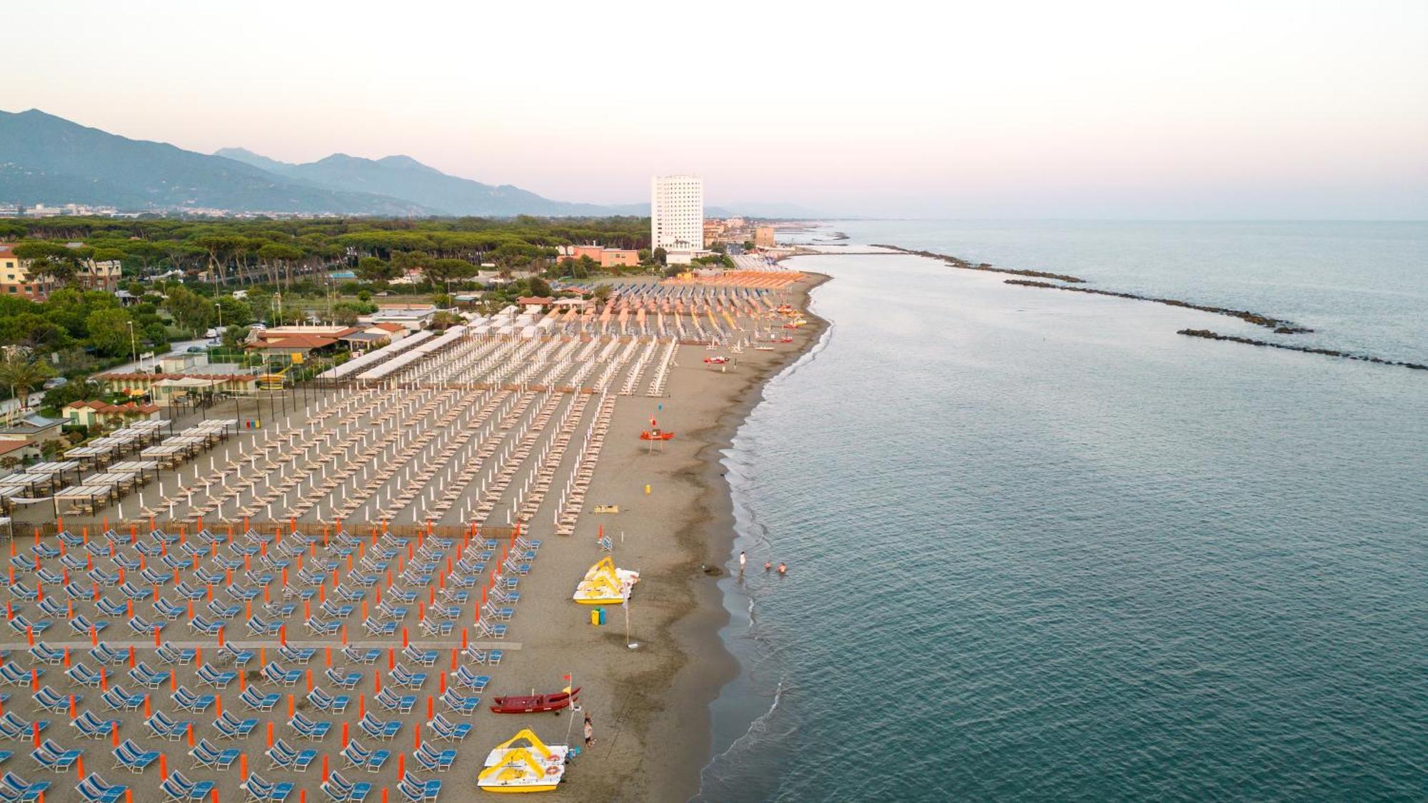 Camping Apuano Marina di Massa Extérieur photo